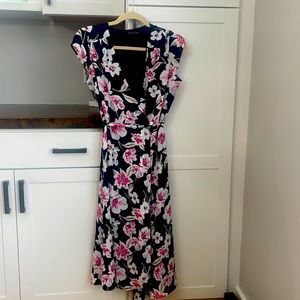 Banana Republic wrap around dress size 4